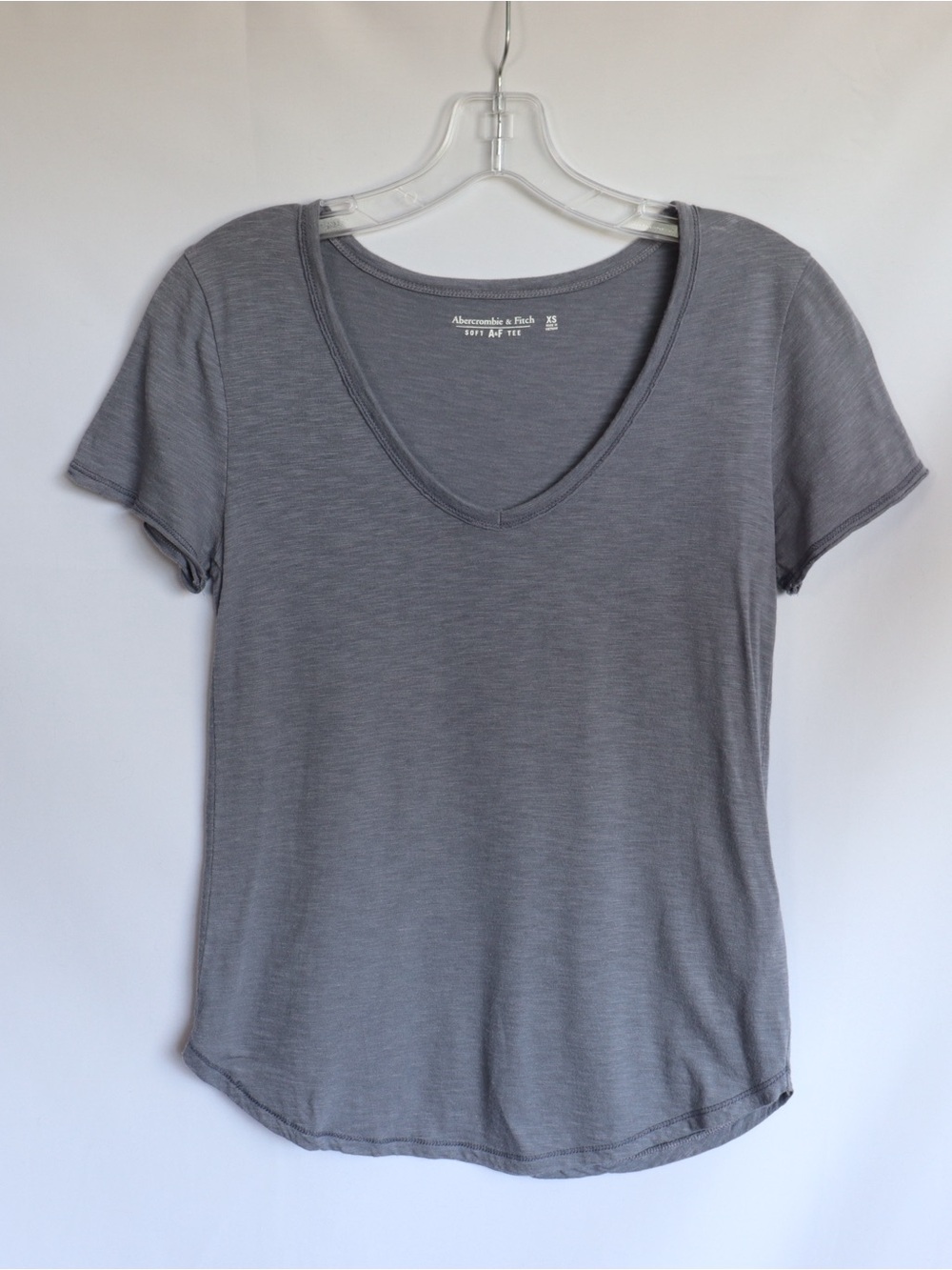 Abercrombie & Fitch Soft A&F V-Neck Tee Shirt Women’s XS - Picture 2 of 8
